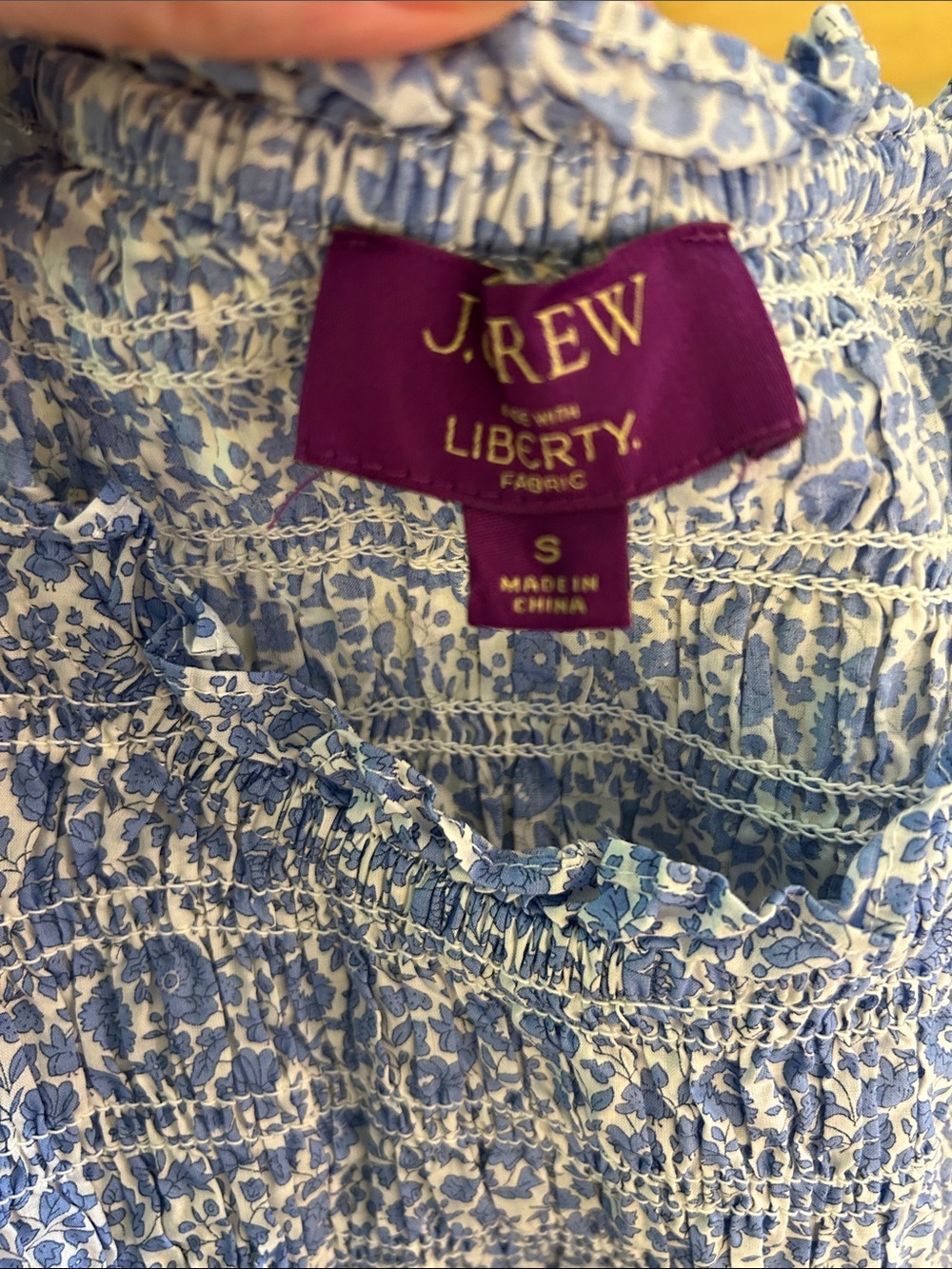 J. Crew Puff-sleeve smocked top in Liberty® D'Anjo Coast fabric Small - Picture 7 of 12